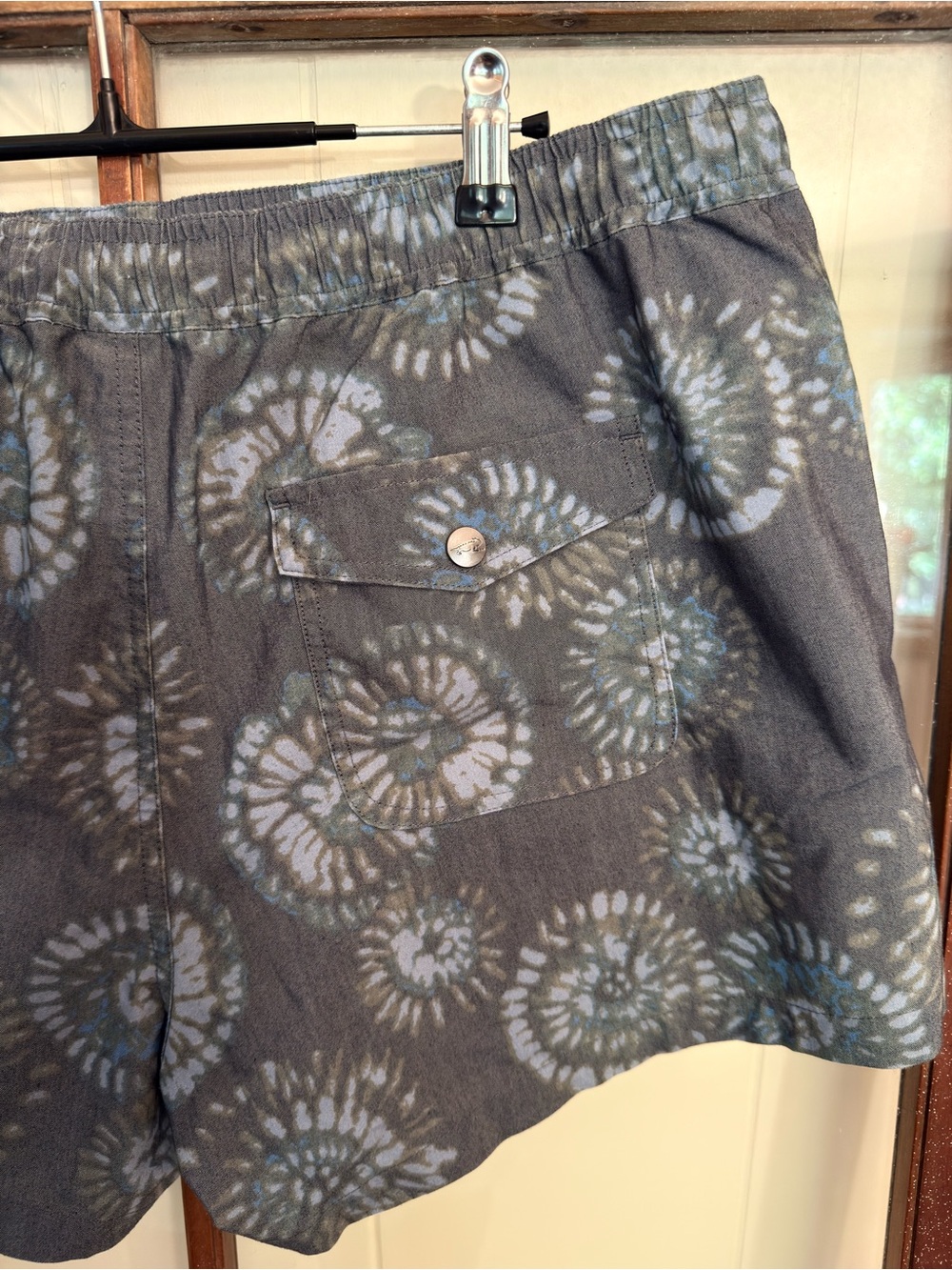 Toad&Co Women’s NWOT Boundless Shorts True Navy Tie Dye XL Drawstring Casual - Picture 9 of 13